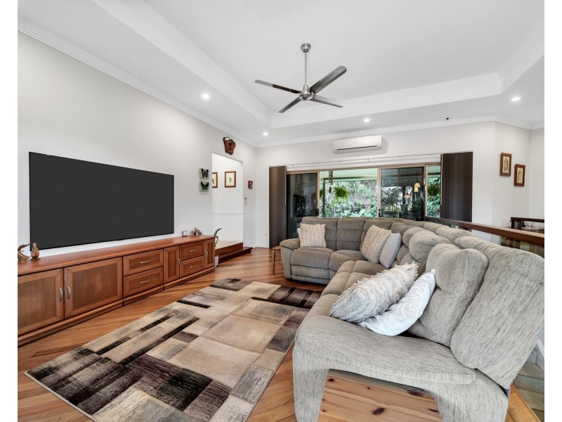 211-215 Dempsey Street, Gordonvale QLD 4865