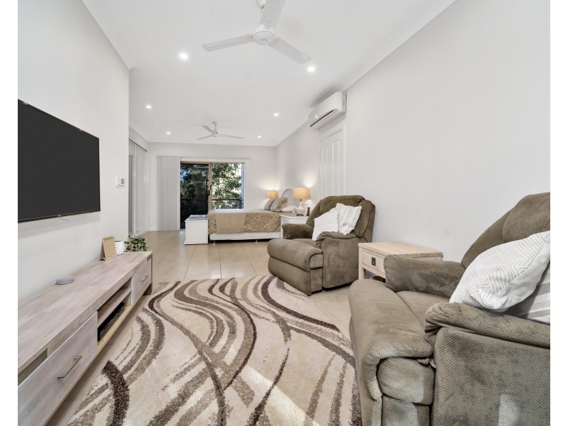 211-215 Dempsey Street, Gordonvale QLD 4865