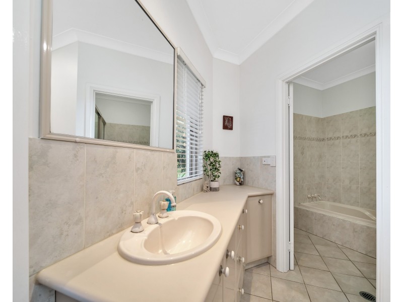 211-215 Dempsey Street, Gordonvale QLD 4865