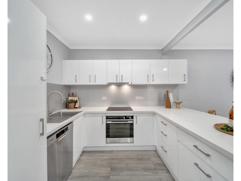 15/189-193 Buchan Street, Bungalow QLD 4870