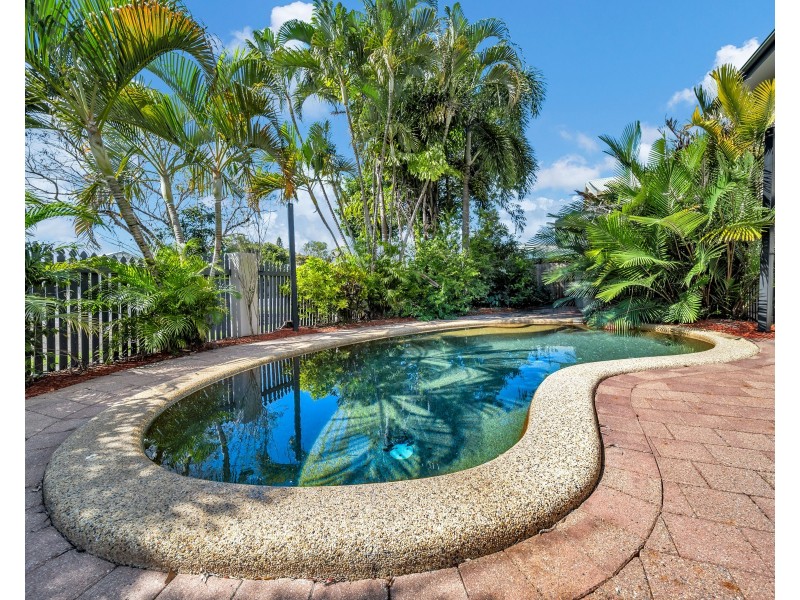 15/189-193 Buchan Street, Bungalow QLD 4870