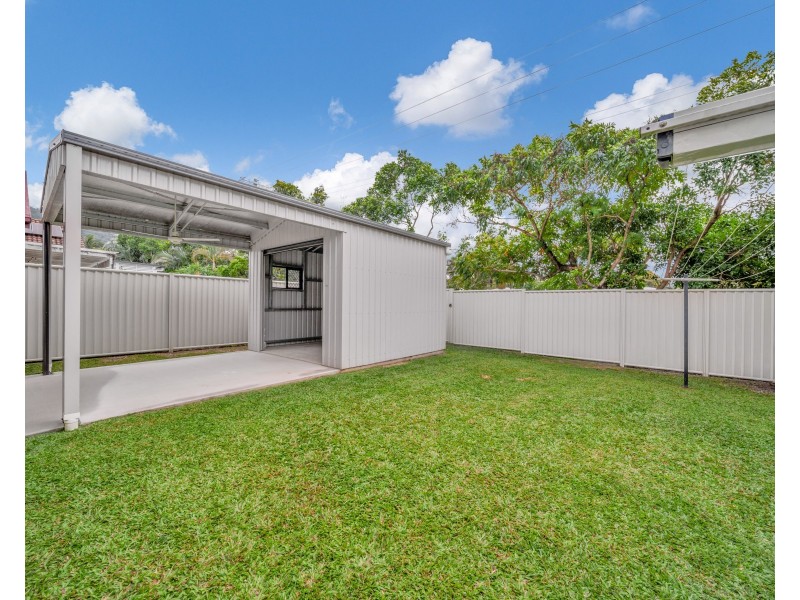32 Silky Oak Court, Mooroobool QLD 4870
