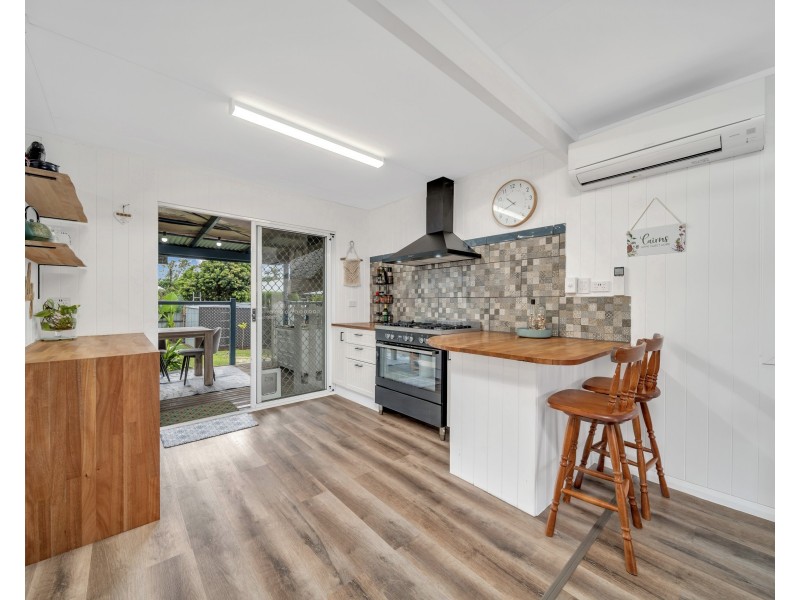 42 Mansfield Street, Earlville QLD 4870