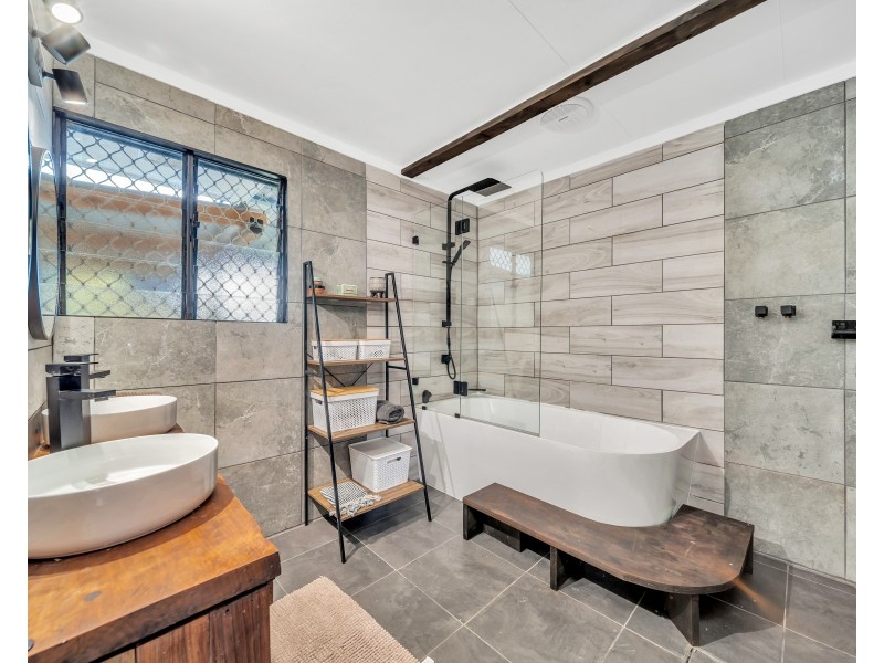 42 Mansfield Street, Earlville QLD 4870