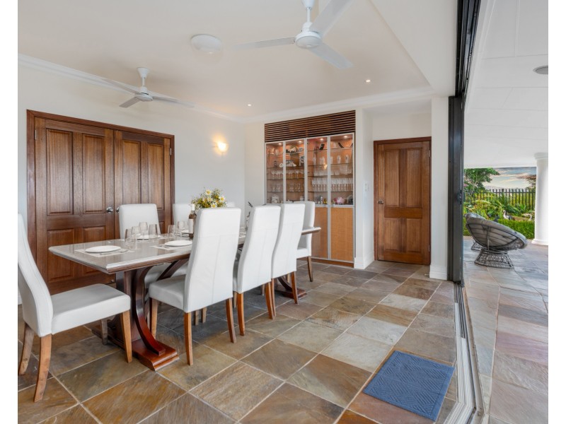 1-4 Koppen Terrace, Mooroobool QLD 4870