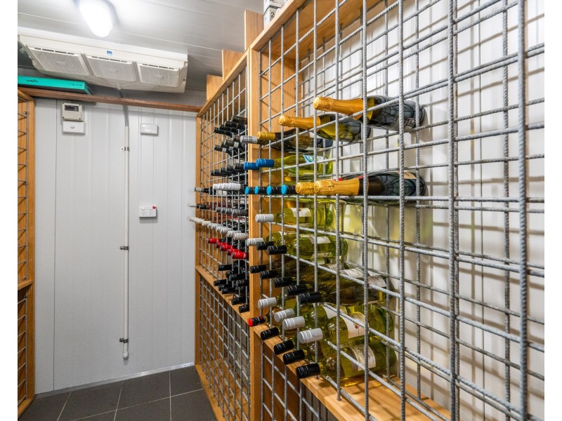 1-4 Koppen Terrace, Mooroobool QLD 4870