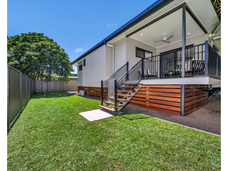 25 Sperring Street, Manunda QLD 4870