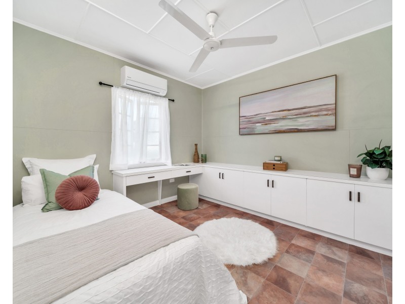 67 Clarke Street, Manunda QLD 4870