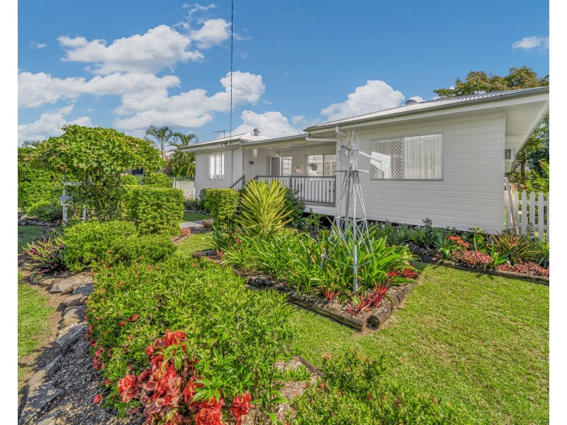 67 Clarke Street, Manunda QLD 4870