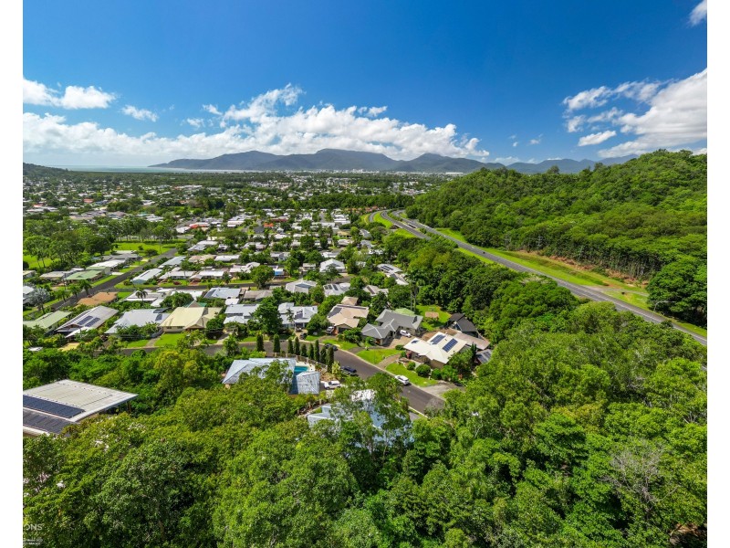 3 Trundle Terrace, Whitfield QLD 4870