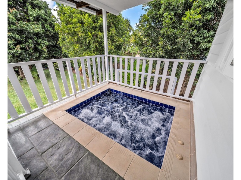 5 Hoad Street, Earlville QLD 4870