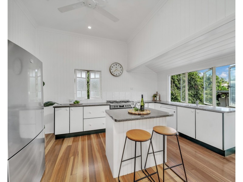 12 Barr Street, Earlville QLD 4870