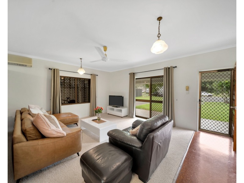 3 Pearl Close, Bayview Heights QLD 4868