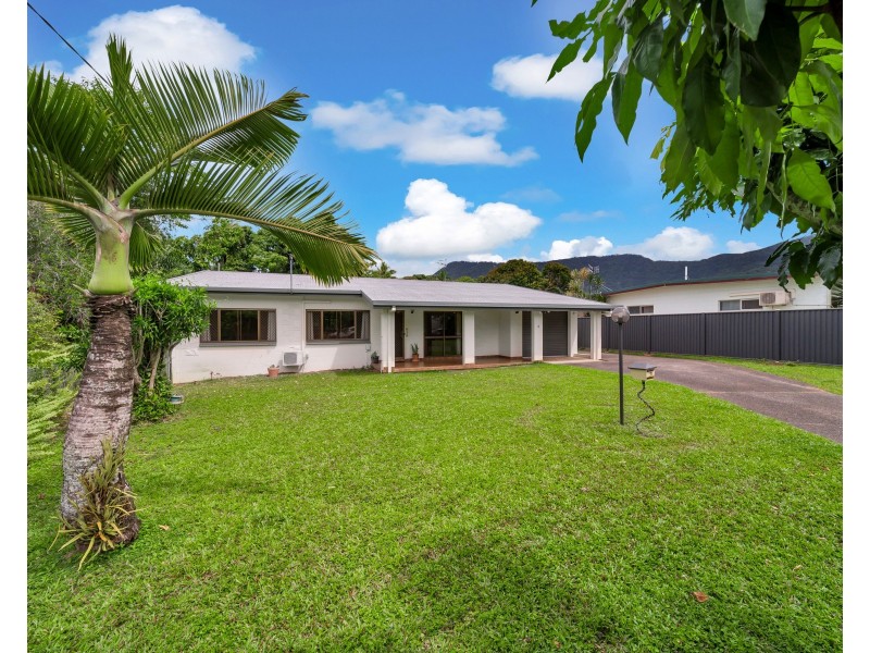 3 Pearl Close, Bayview Heights QLD 4868