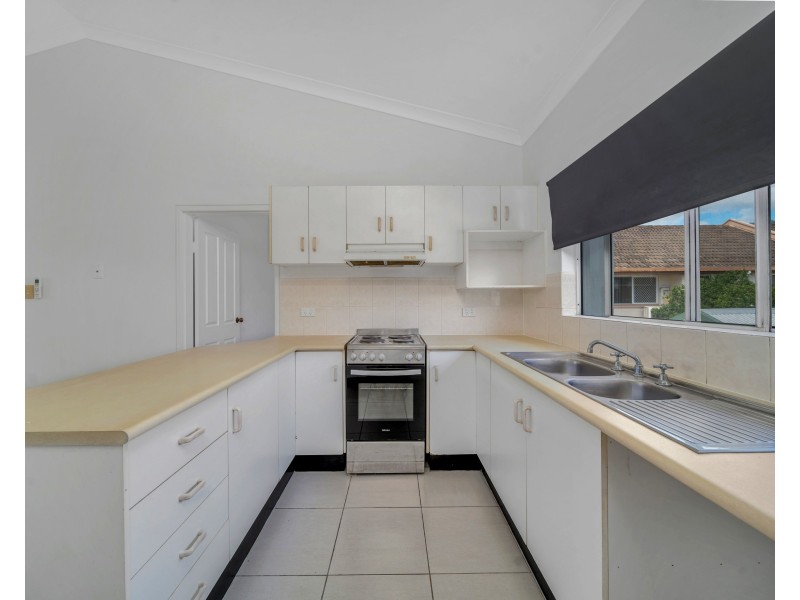 18/20 Pioneer Street, Manoora QLD 4870