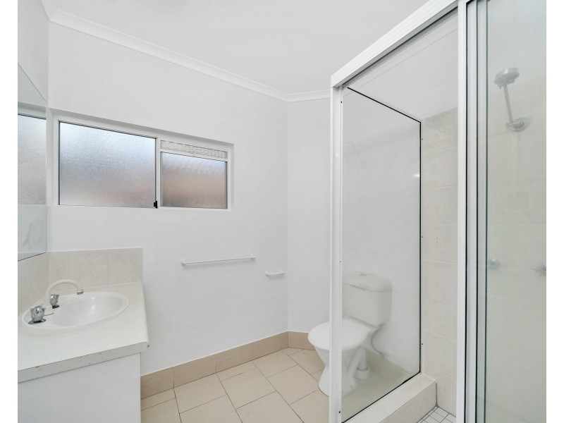 18/20 Pioneer Street, Manoora QLD 4870