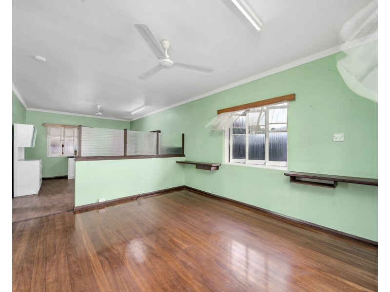 14-16 Edgar Street, Bungalow QLD 4870
