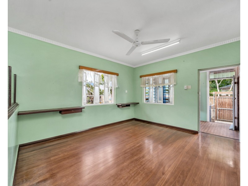 14-16 Edgar Street, Bungalow QLD 4870