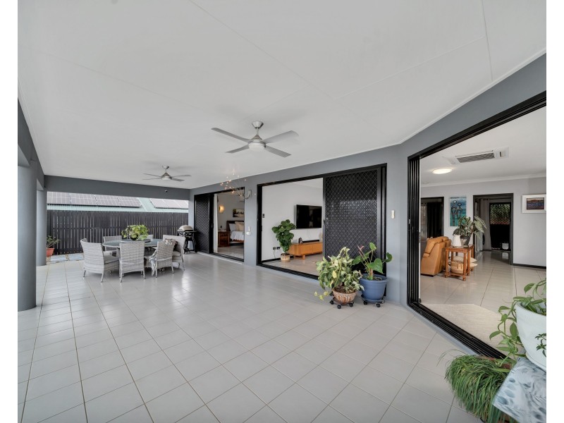 7 Gallery Drive, Mount Sheridan QLD 4868