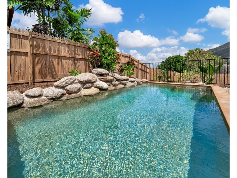 16  Greenock Way, Brinsmead QLD 4870