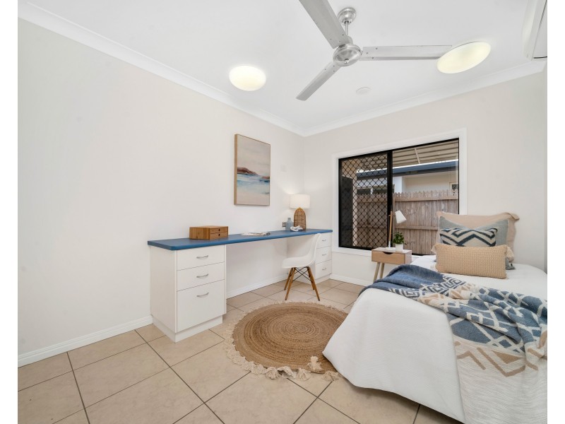 16  Greenock Way, Brinsmead QLD 4870