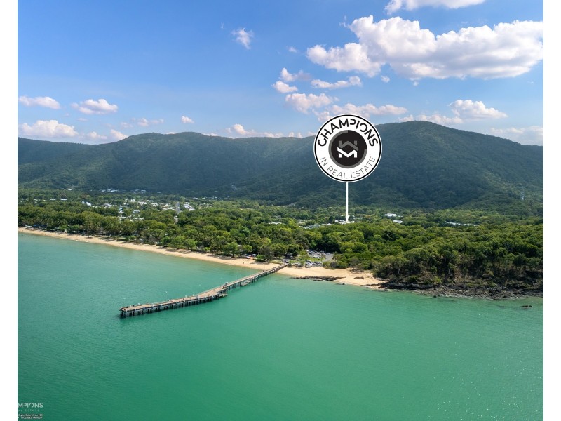 52 Cascade Boulevard, Palm Cove QLD 4879