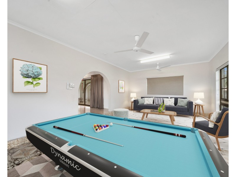9 Deanna Street, Woree QLD 4868