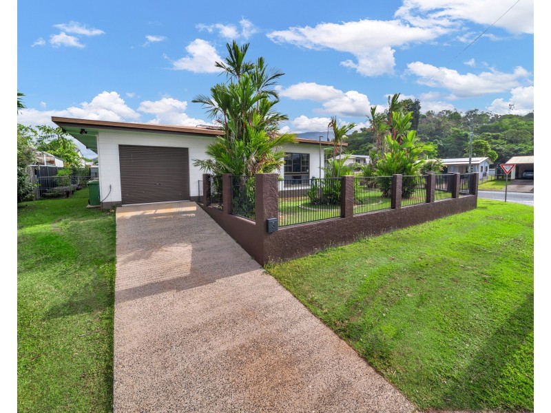 9 Deanna Street, Woree QLD 4868