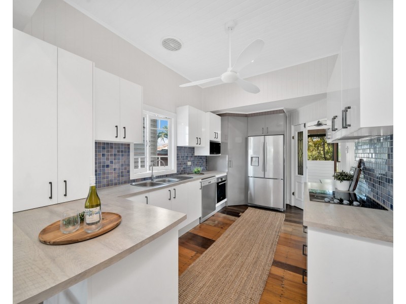 301 Severin Street, Parramatta Park QLD 4870