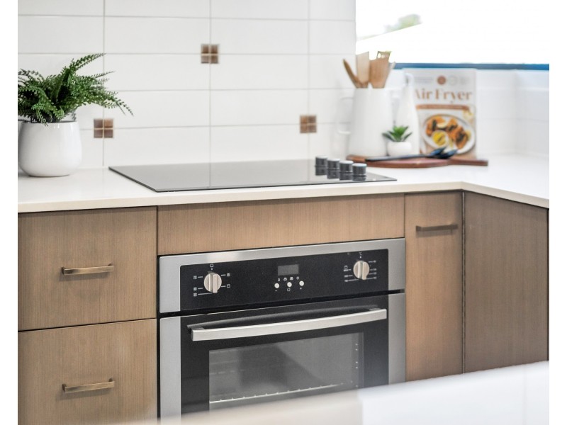 6/172 McLeod Street, Cairns North QLD 4870