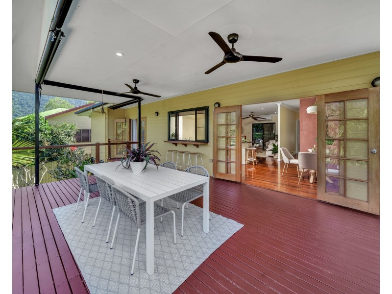 14 Timberlea Drive, Bentley Park QLD 4869