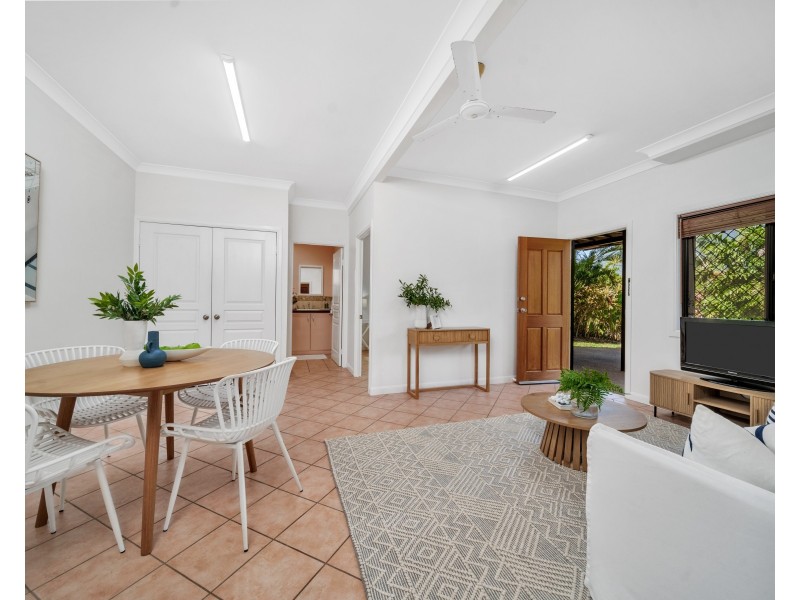 14 Timberlea Drive, Bentley Park QLD 4869