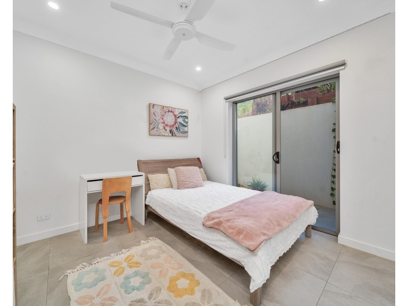 7 Tarwhine Close, Kanimbla QLD 4870