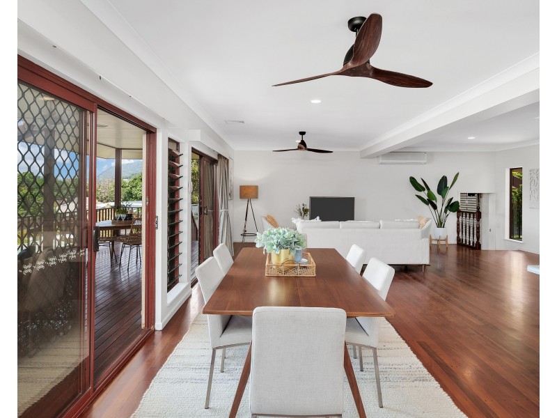 2 Rockton Place, Mooroobool QLD 4870