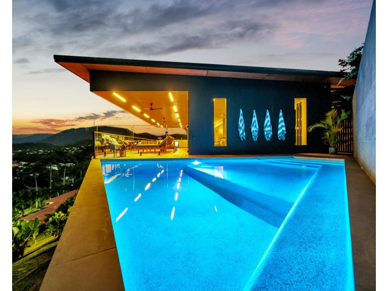 23 Knott Court, Whitfield QLD 4870