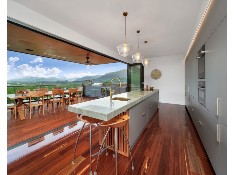 23 Knott Court, Whitfield QLD 4870