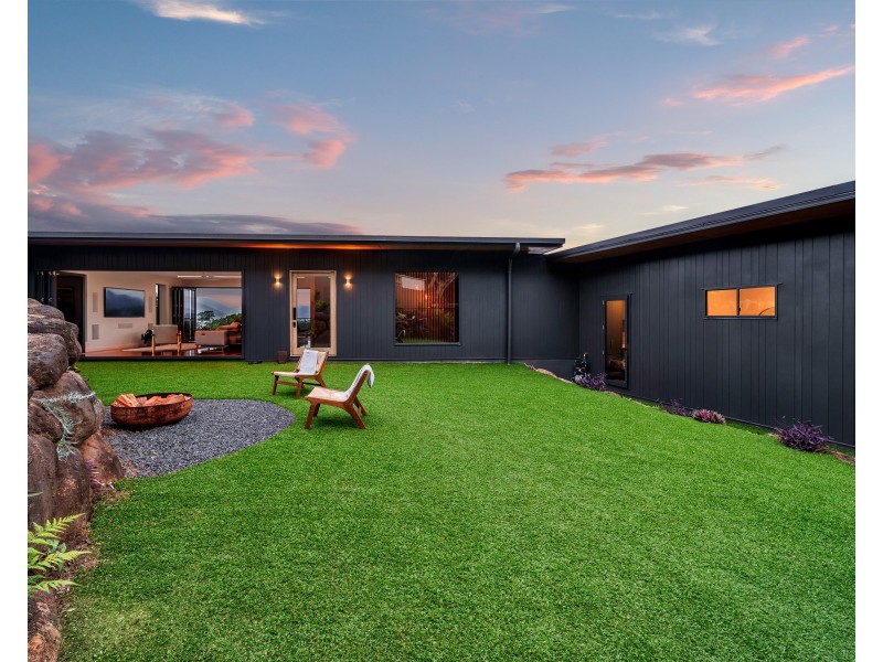 23 Knott Court, Whitfield QLD 4870