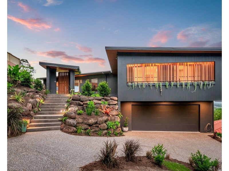 23 Knott Court, Whitfield QLD 4870