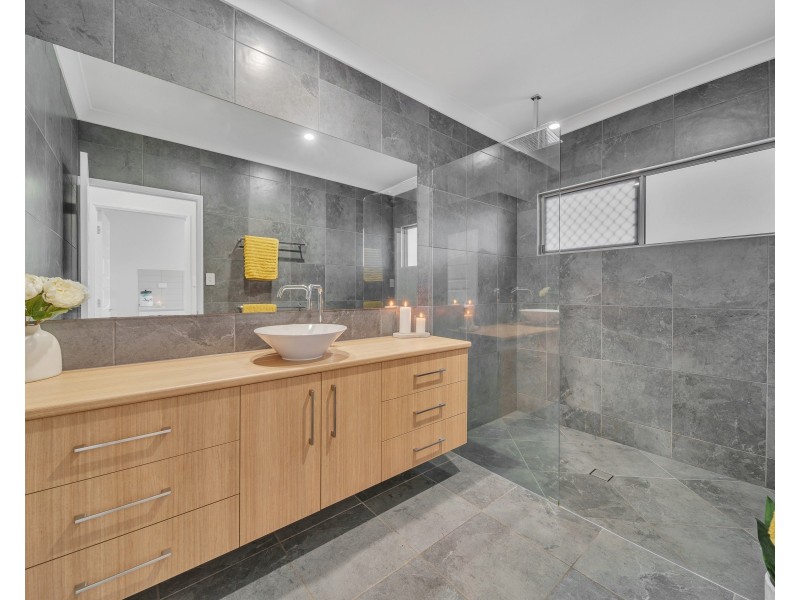 22-24 Arcidiacono Close, Goldsborough QLD 4865