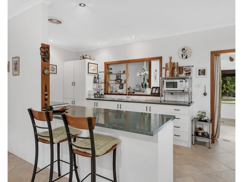 19 Caribbean Street, Holloways Beach QLD 4878