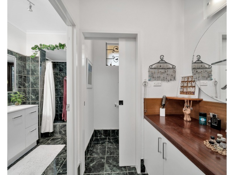 19 Caribbean Street, Holloways Beach QLD 4878