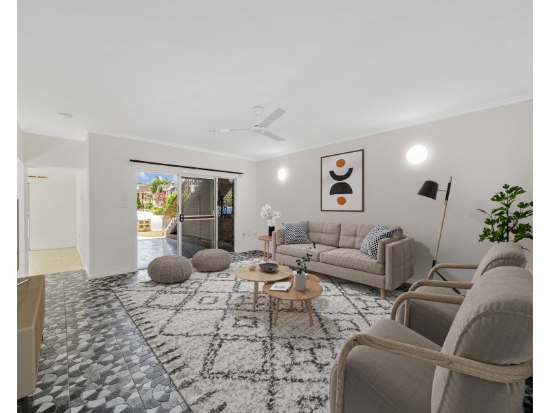 1/15 Girralong Street, Woree QLD 4868