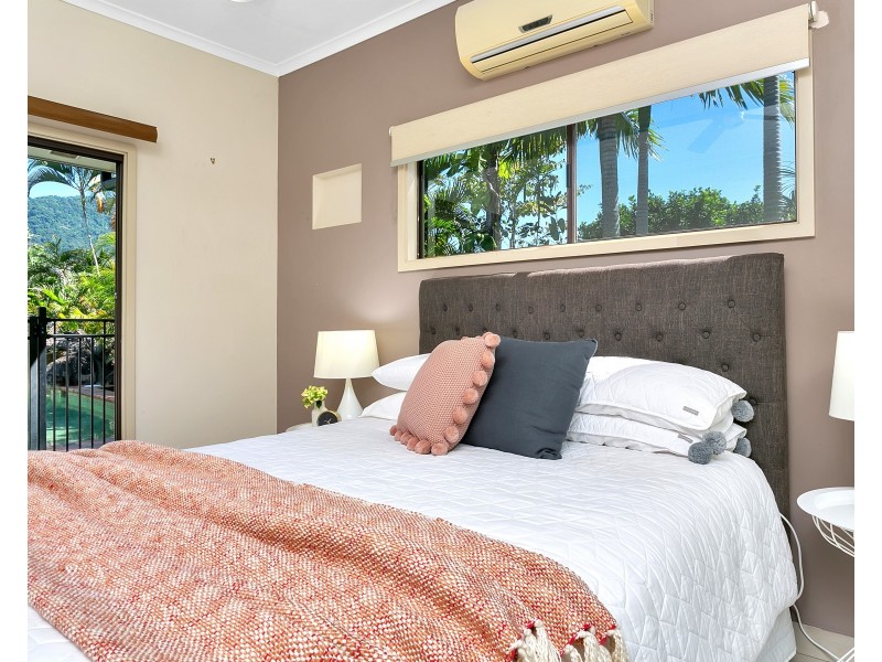 8 Sandpiper Court, Bayview Heights QLD 4868