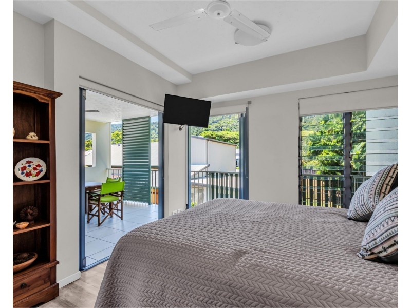 13/110-114 Collins Avenue, Edge Hill QLD 4870