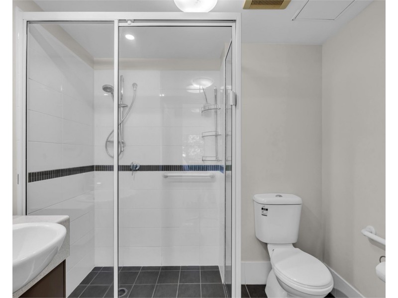 13/110-114 Collins Avenue, Edge Hill QLD 4870