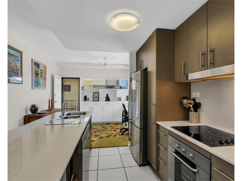 13/110-114 Collins Avenue, Edge Hill QLD 4870