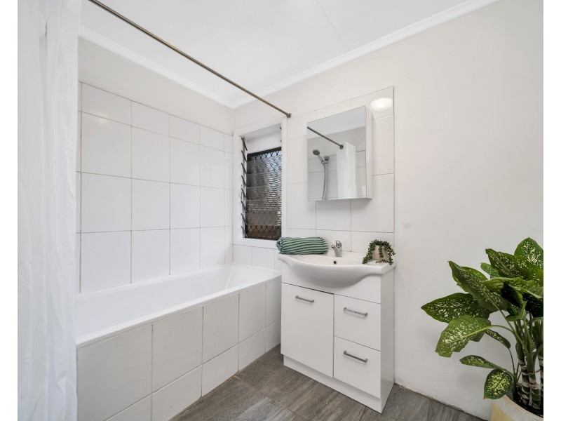 177 McCormack Street, Manunda QLD 4870
