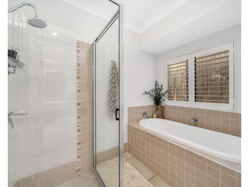 10 Senate Street, Bentley Park QLD 4869