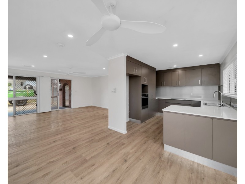 3 Pepperina Street, Mooroobool QLD 4870