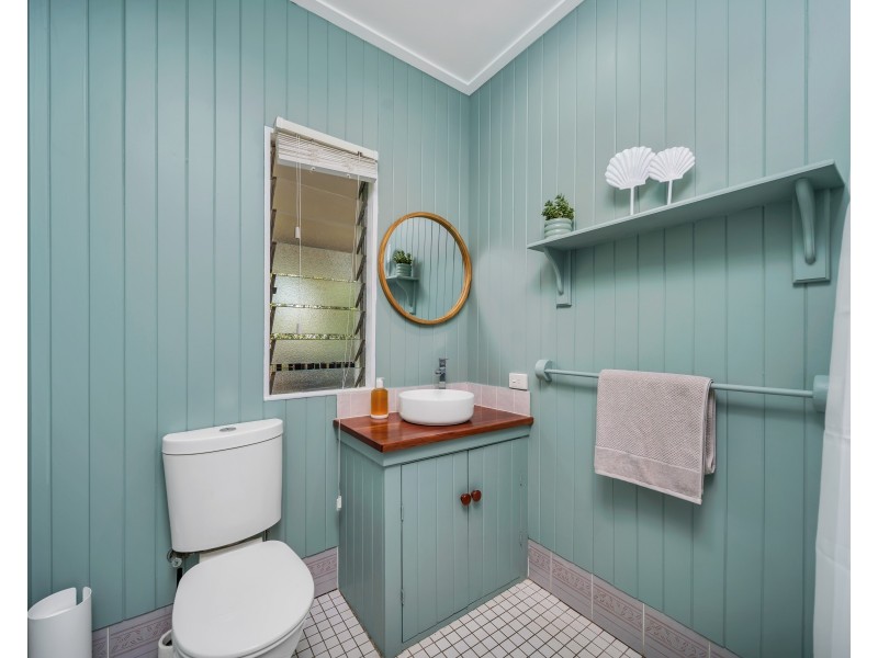 12 Cavendish Street, Earlville QLD 4870